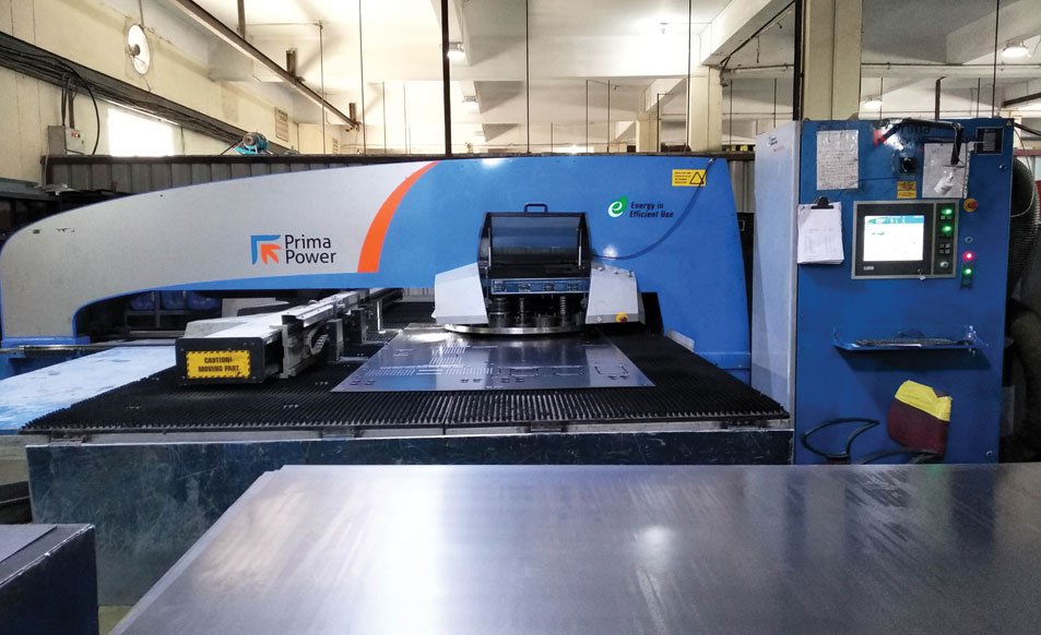 Automatic CNC Machine